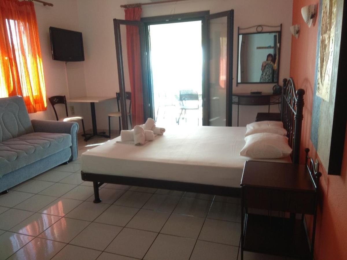 Marinos Aparts Aparthotel Syvota Exterior photo