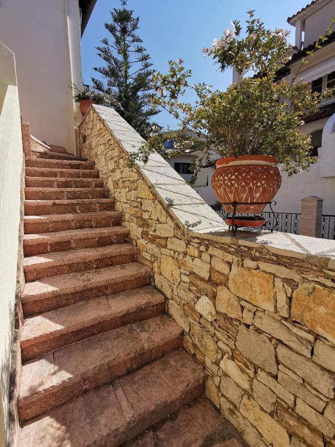 Marinos Aparts Aparthotel Syvota Exterior photo