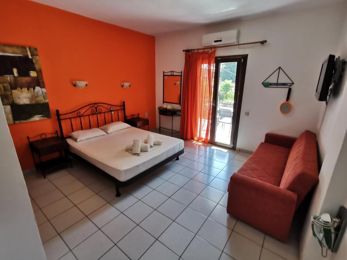 Marinos Aparts Aparthotel Syvota Exterior photo