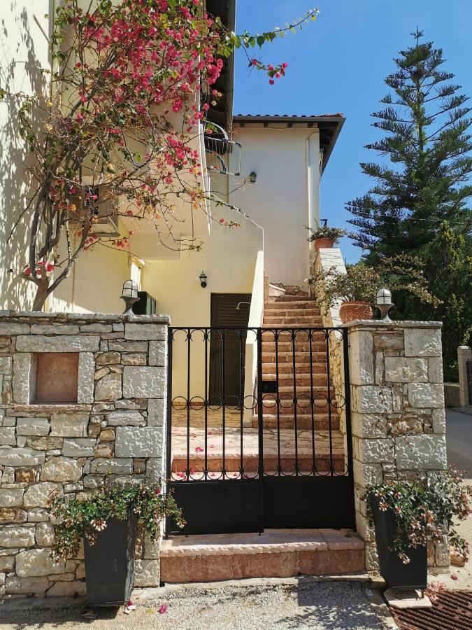 Marinos Aparts Aparthotel Syvota Exterior photo