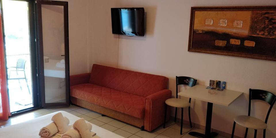 Marinos Aparts Aparthotel Syvota Exterior photo